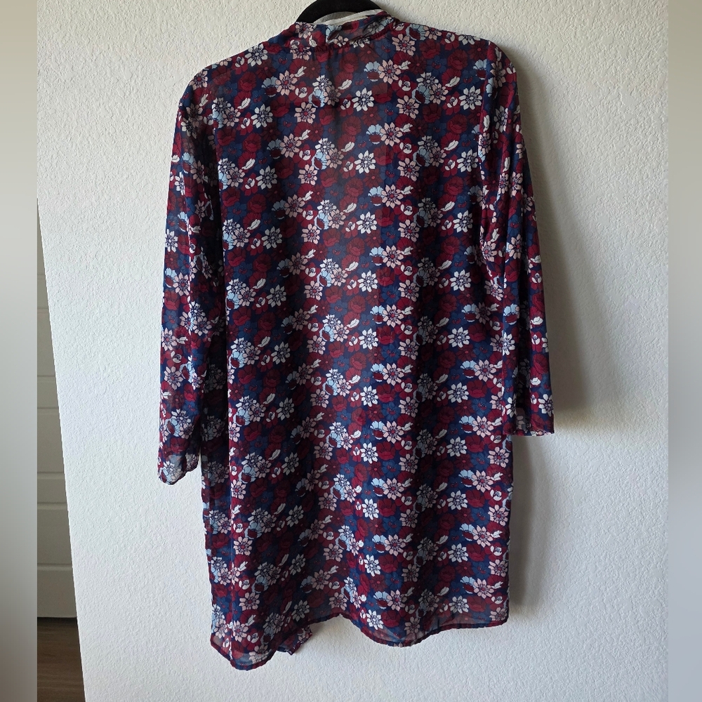Charming Charlie Sheer Floral Kimono in Burgundy, Navy & White - Picture 3 of 8